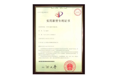 一種防金屬變形專(zhuān)用液壓機(jī)